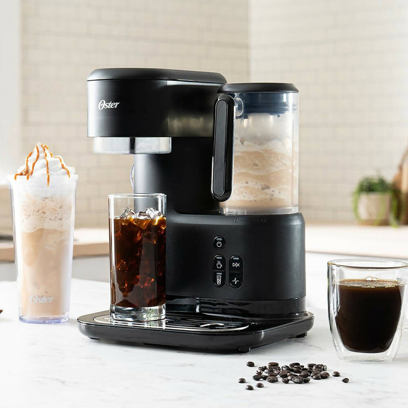 Cafetera Frappé Oster® con Licuadora BVSTDC03B-052