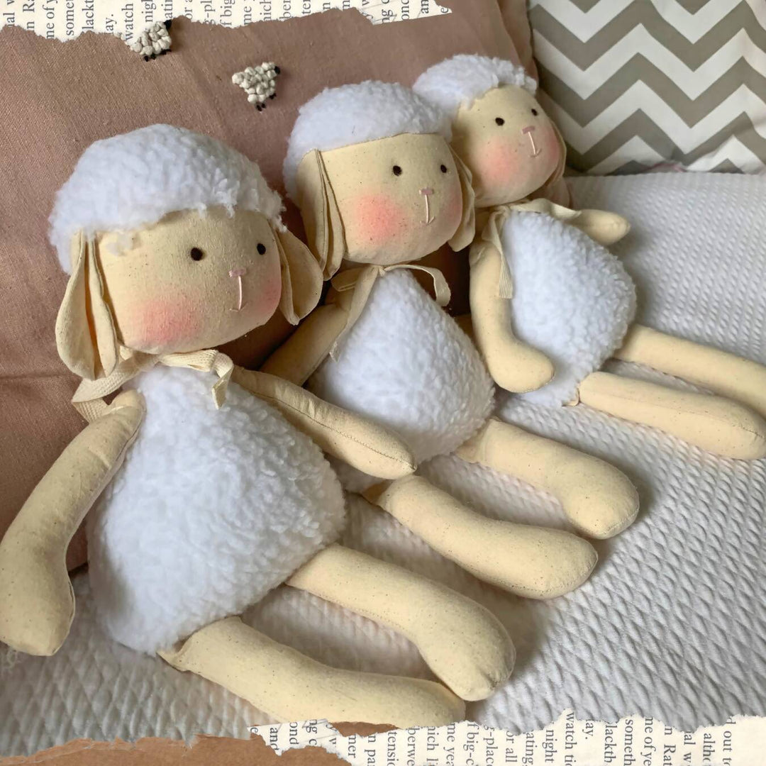 Ovejita Orejita de Peluche
