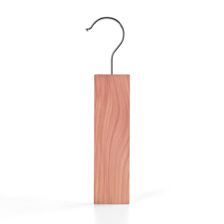 Perchas de Madera de Cedro Rayen