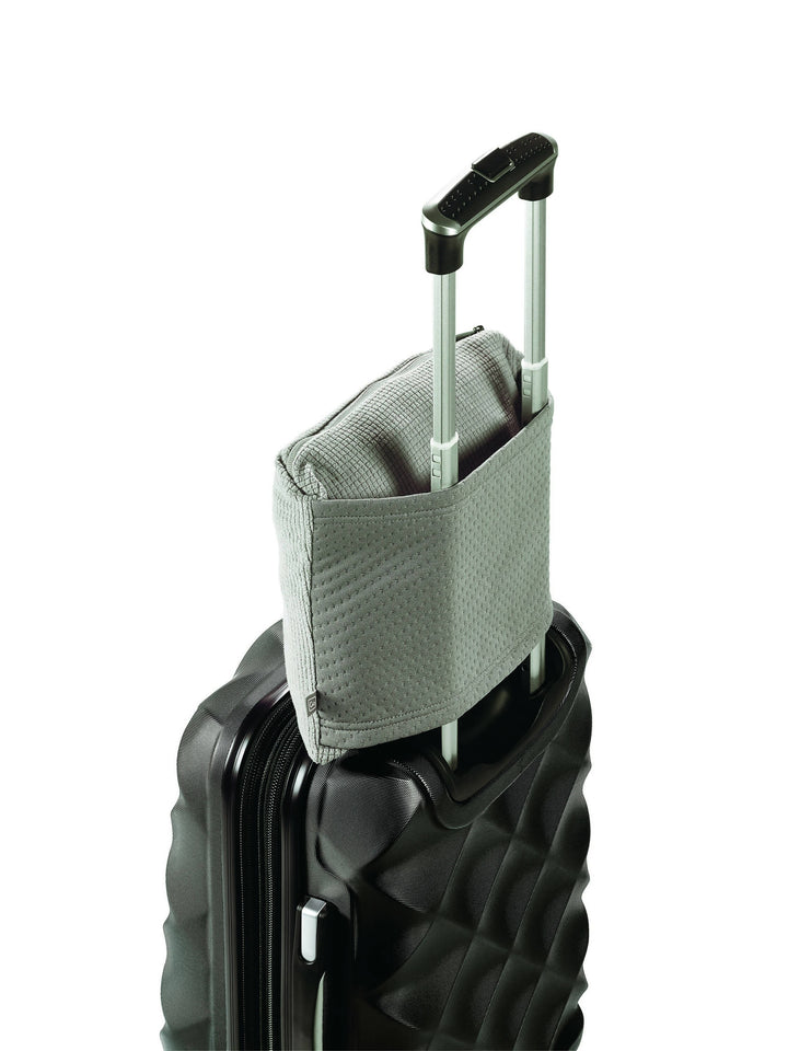 Frazada Tipo Poncho Pilgrim + Almohada Multiuso