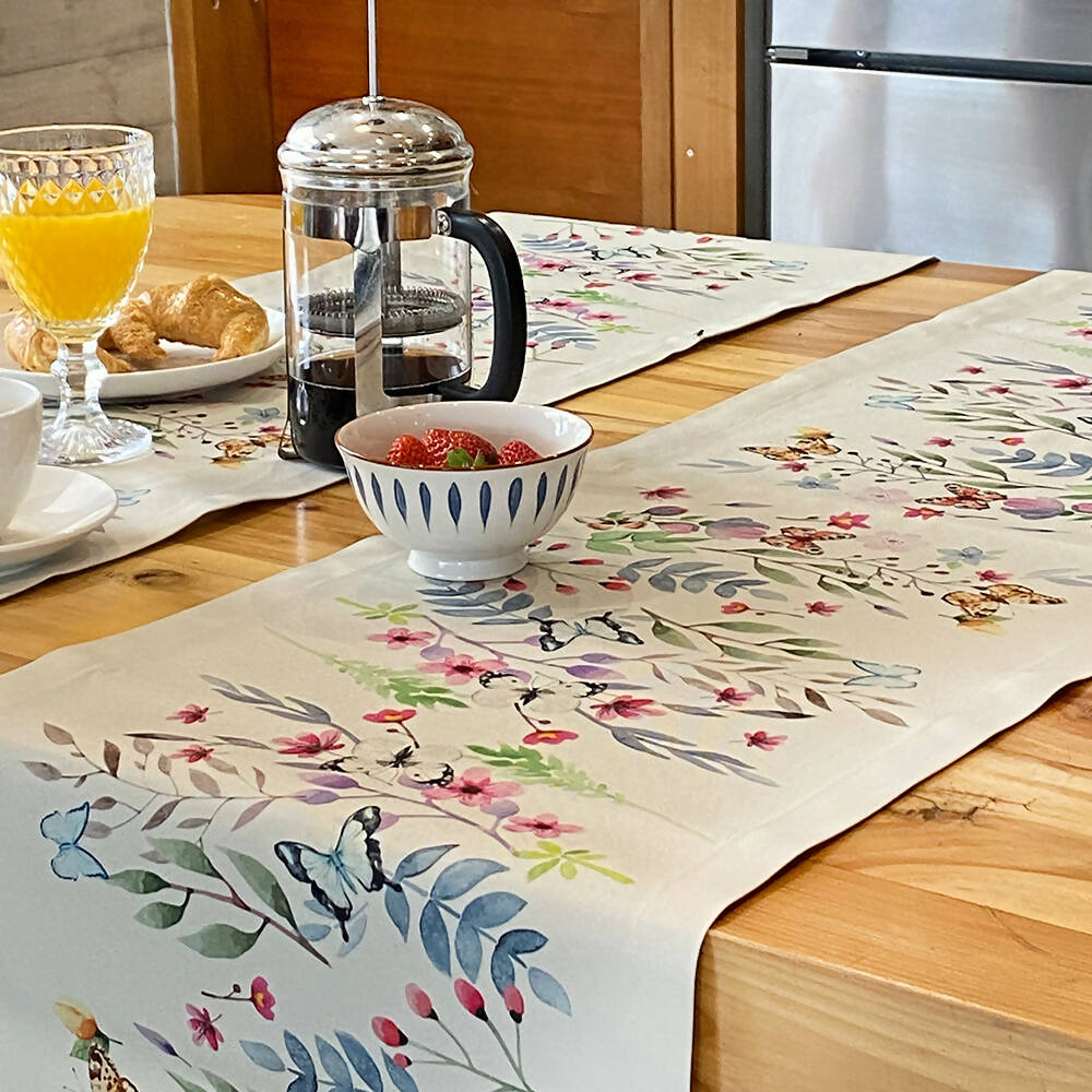 Camino de Mesa Impermeable, Primavera