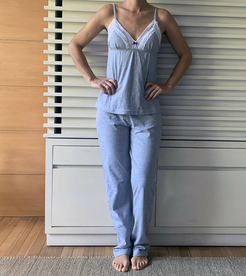 PIJAMA MACA (gris con pantalón)