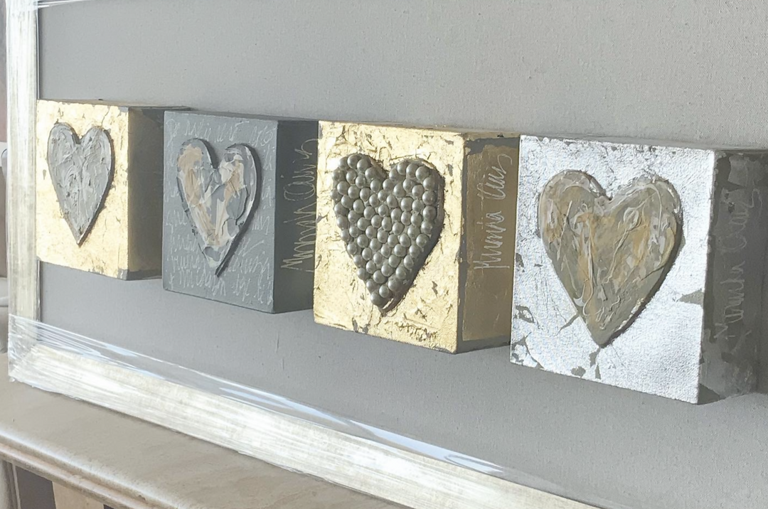 4 LUCKY HEARTS ENMARCADOS